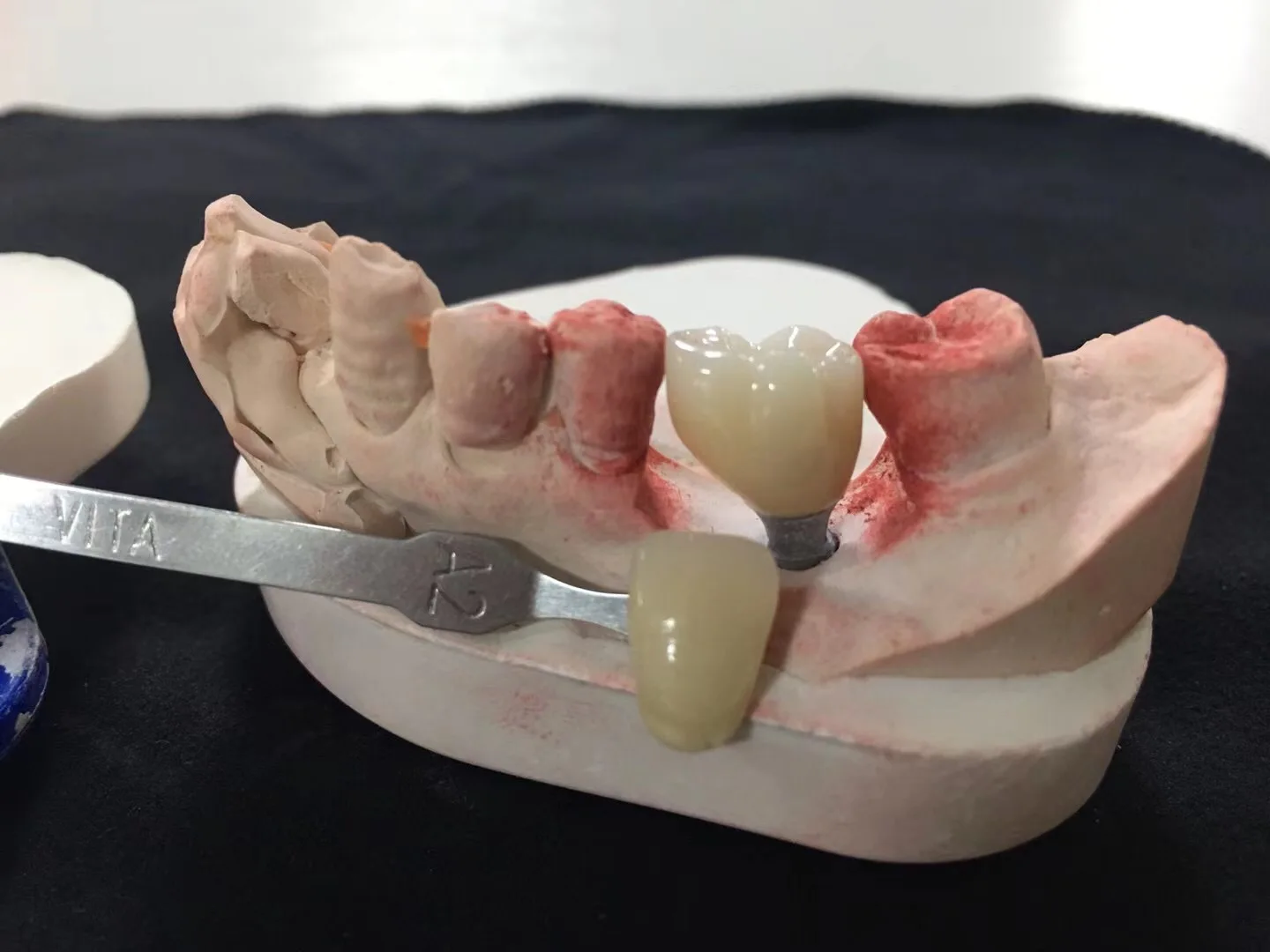 3D Pro Multilayer Zirconia Block For CAD/CAM In Other Dental Equipments For Milling Machines In A Color To D Color