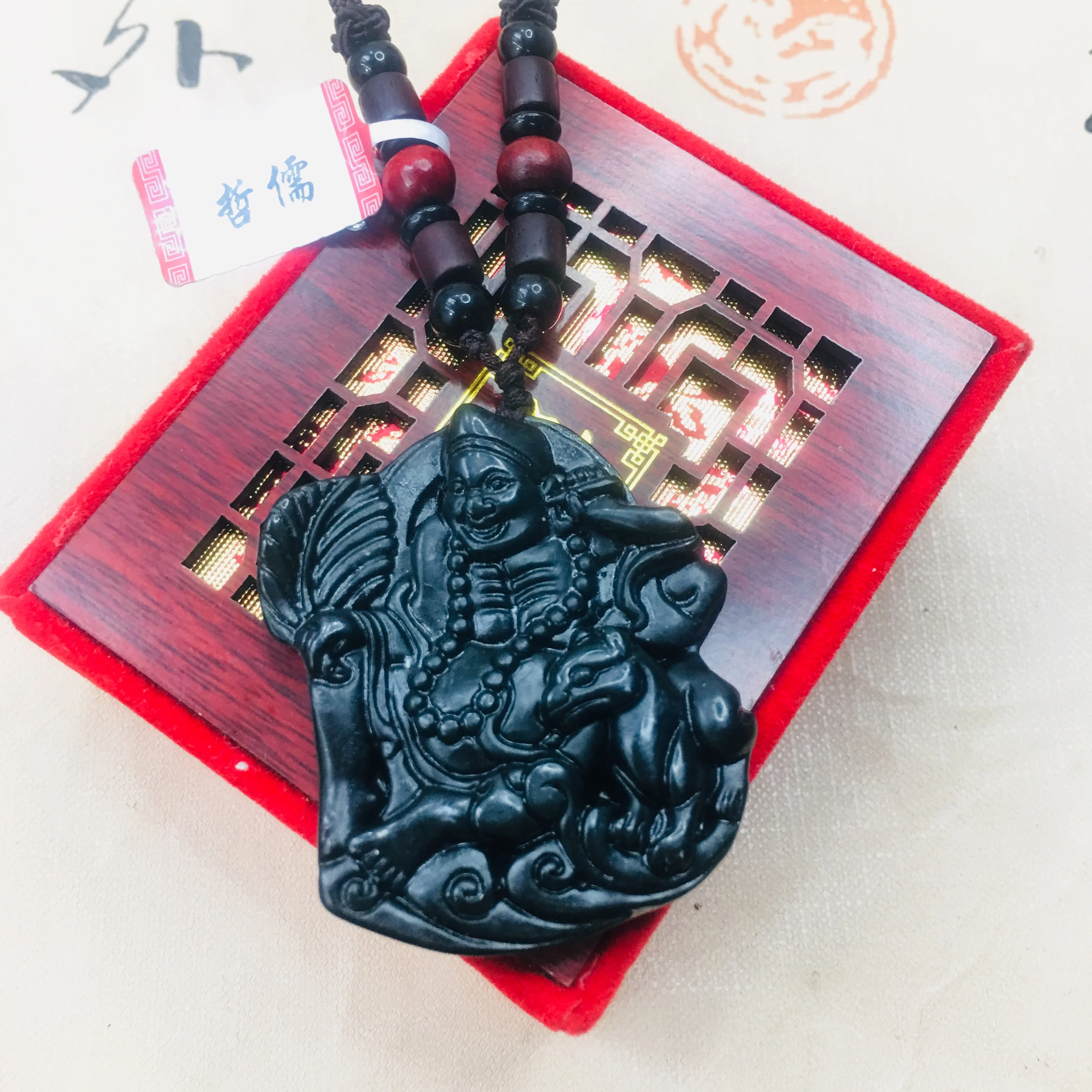 Zheru Natural and Tian Moyu Carved Living Buddha Jigong Pendant with Wooden Bead Necklace Beautiful Men and Women Sweater Chain