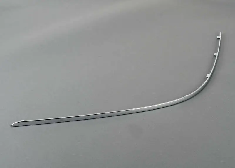 Rear Bumper Chrome Molding Trim for Mercedes-Benz W204 C180 C200 C280 C300 C320 C350 C220 C250 C63  A2048852921