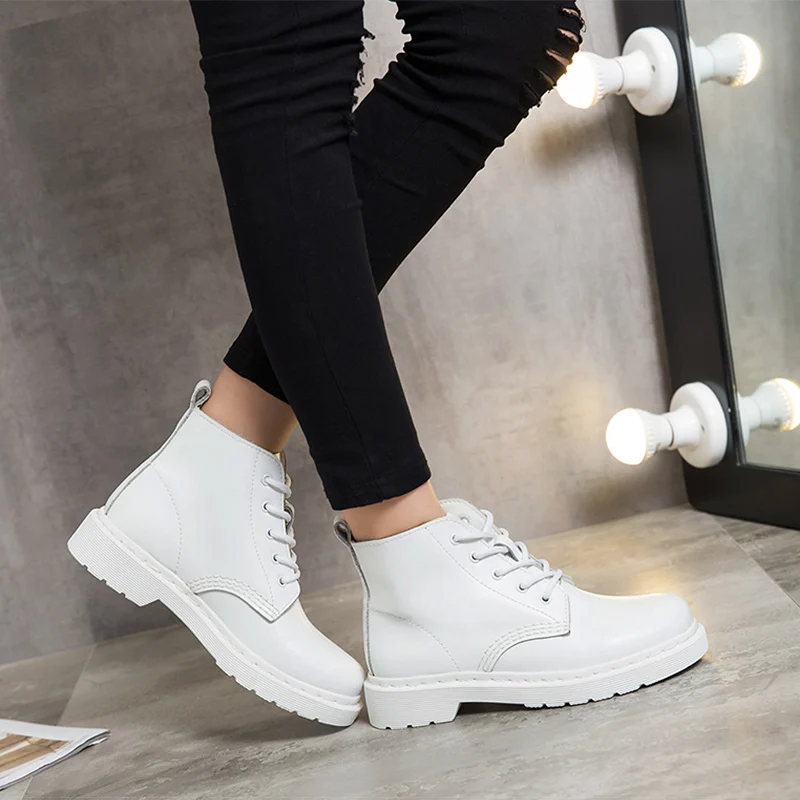 Botas de couro genuíno mulheres botas de tornozelo branco botas de motocicleta feminino outono sapatos de inverno mulher punk botas mujer 2021