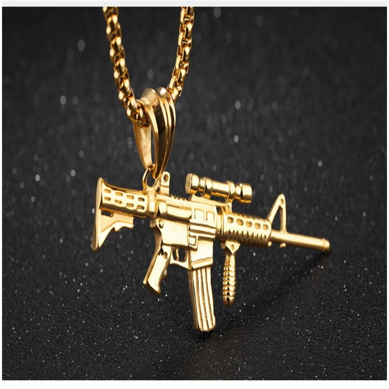 2021 New Army Fan Fashion Titanium Steel Necklace Hip Hop Exquisite Silver Gold AK47 Gun Pendant Necklace Couple Accessories