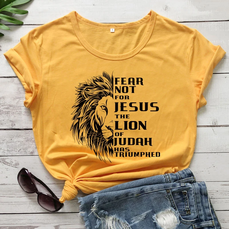 Fear Not For Jesus Lion T-shirt Aesthetic Unisex Christian Bible Top Tee Women Vintage Hipster Religion Tshirt