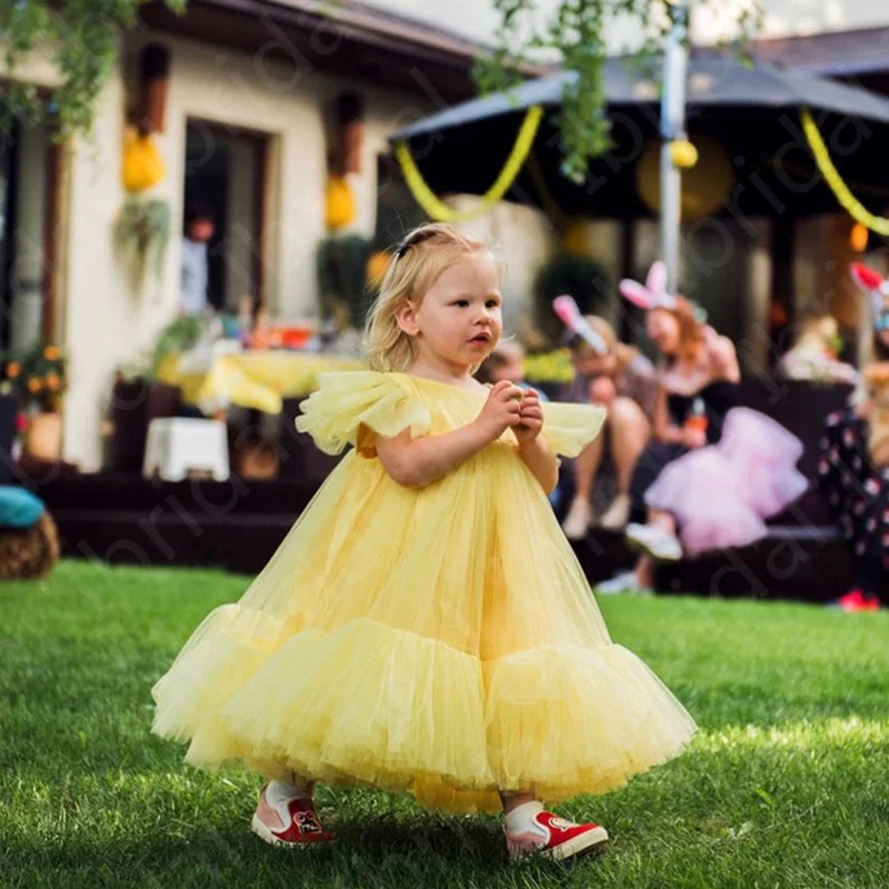 Vendita calda 2021 belle ragazze di fiori viola abiti maniche ad aletta abiti da festa per bambini corti a metà polpaccio abbigliamento formale su