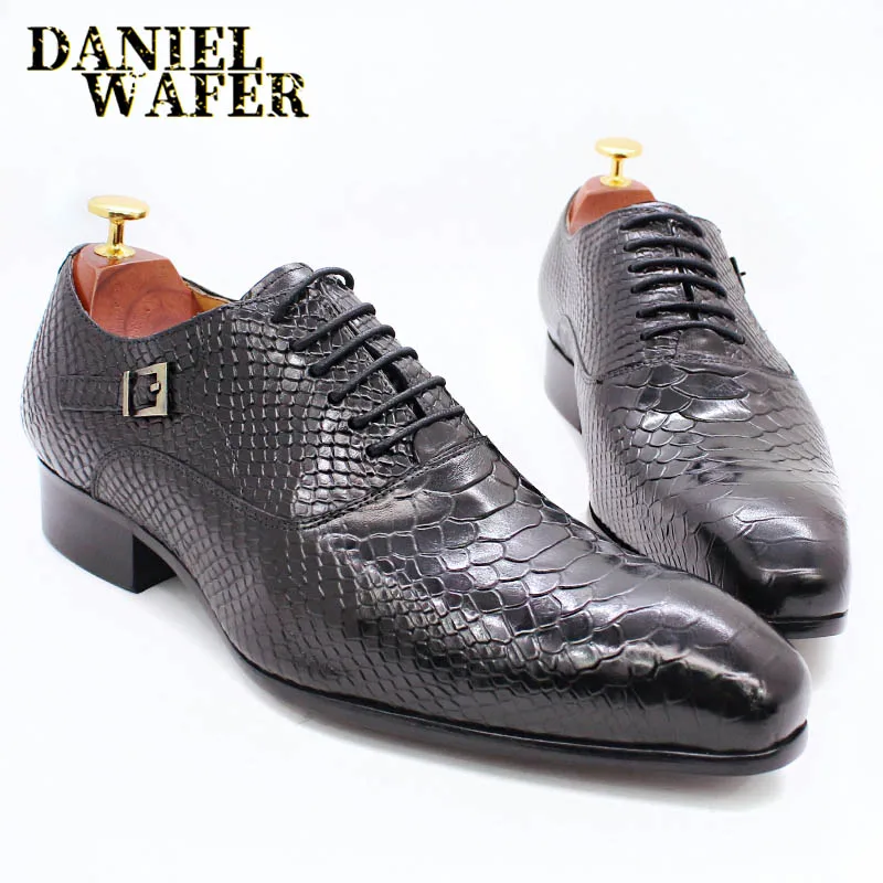 Modische Herren-Lederschuhe mit Schlangenhaut-Aufdruck, klassische Schnürung, Oxford, formell in Wein, Blau, Kaffee, Schwarz – spitze Zehenpartie – Detail 7