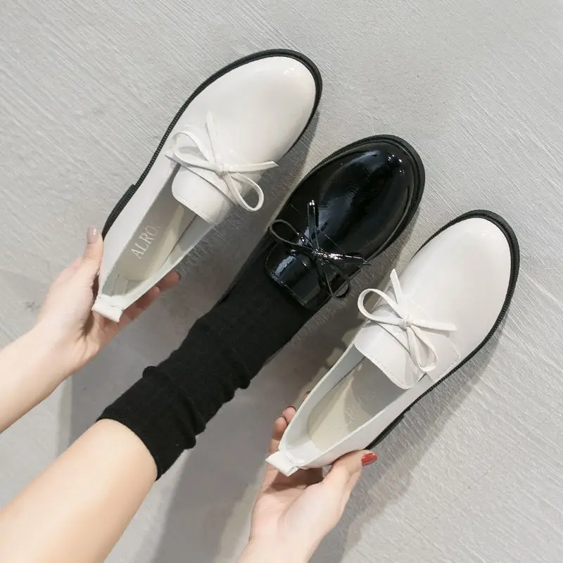 2021 Autumn Leather Shoes for Women Leather Loafers Women Shoes Flat Low Heel Work Shoes New Fashion Womens Platform Shoes