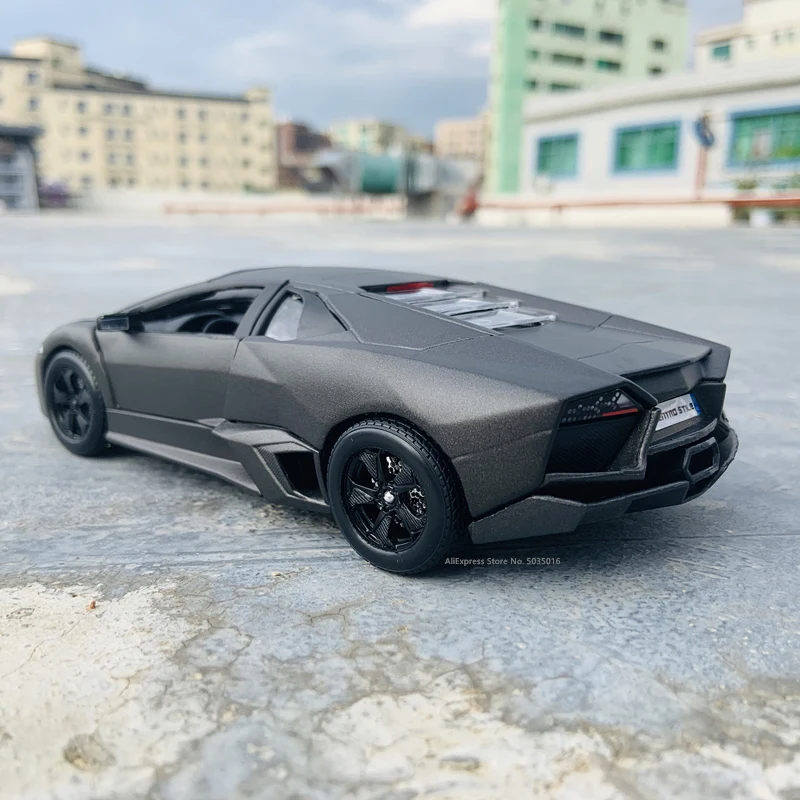 Bburago 1:24 Lamborghini model high imitation  die casting metal children toy boyfriend gift simulation alloy car collection