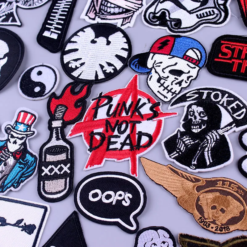 Hippie Letter Patches – Wie man iron-on-Patches richtig anwendet und warum sie sich für individuelle Kleidung lohnen