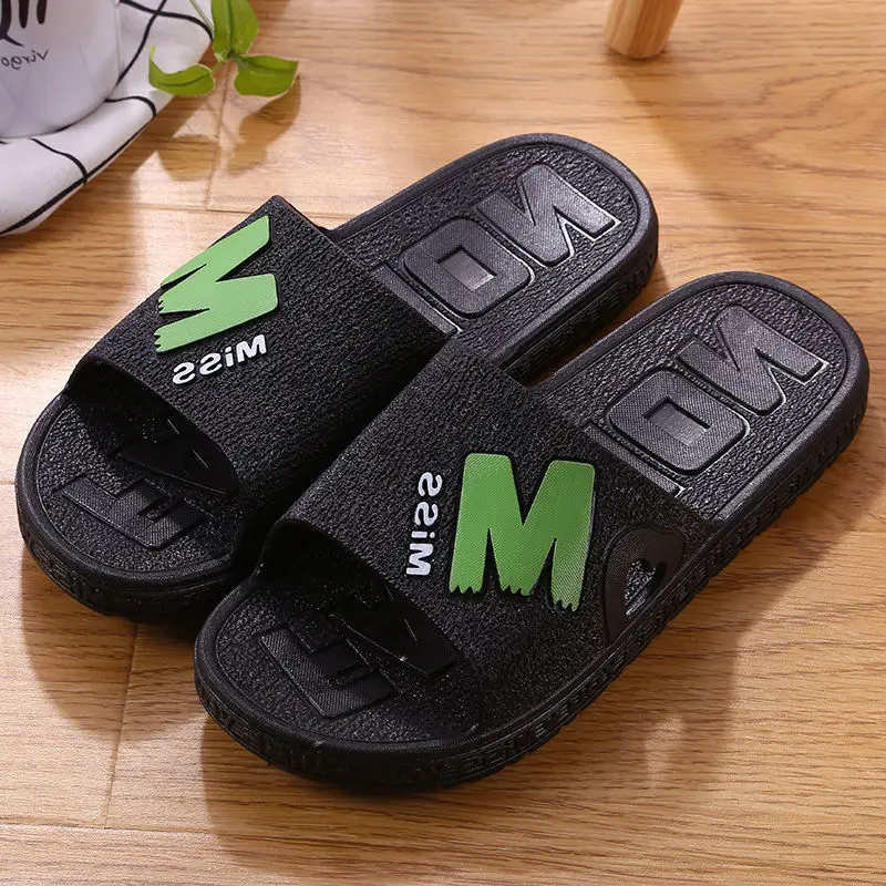 Comfortable Japanese home slippers men\'s summer indoor bathroom bath non-slip anti-odor bath home plastic soft-soled sandals