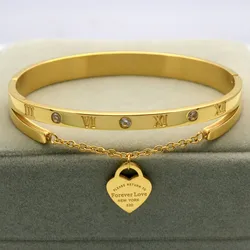 Pulsera de acero de titanio con etiqueta de corazón colgante para mujer, diseño dorado, amor eterno, joyería