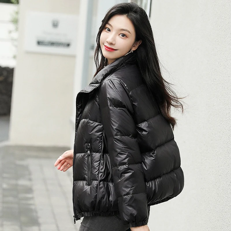 Down jacket 2024 new short Stylish and warm Autumn And Winter Oversized black coat