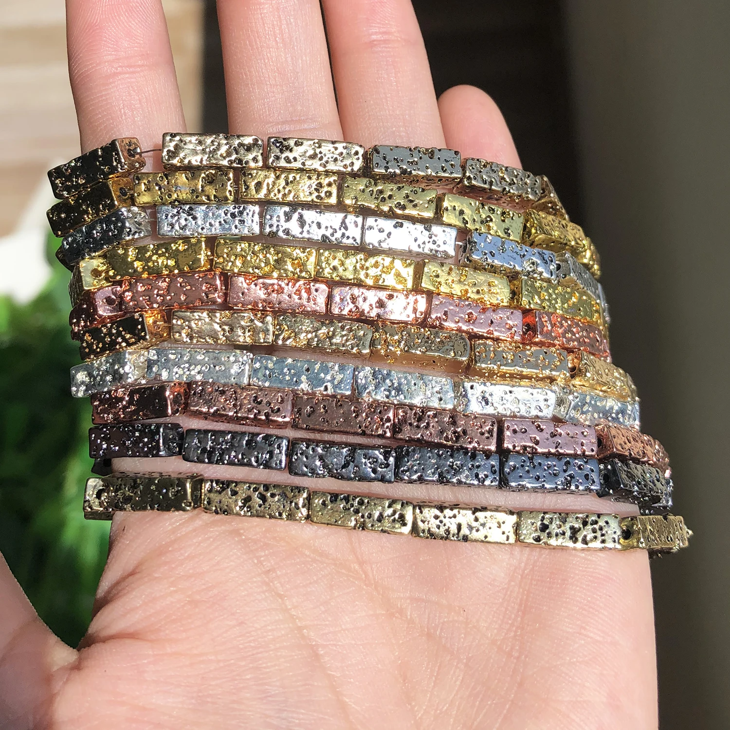 حجر الحمم البركانية الطبيعية الأسود ارتفع مطلية بالذهب مستطيل الهيماتيت فضفاض الخرز لصنع المجوهرات سوار ذاتي الصنع 15''بوصة #3