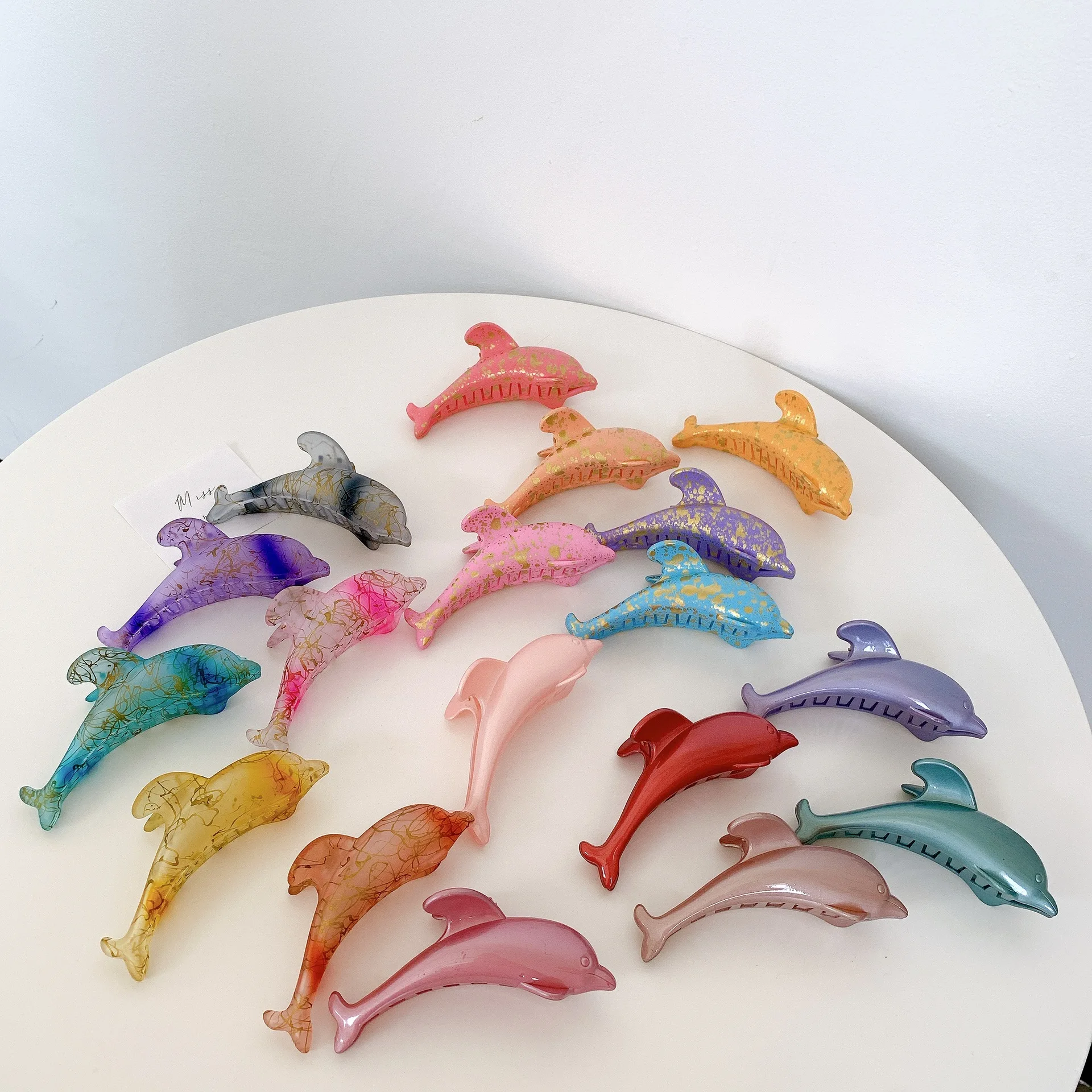 

New Design Dolphin Shape Exquisite Hair Clip Claw Girls Cute Sweet Solid Color Large Shark Hair Clip For Woman Girls