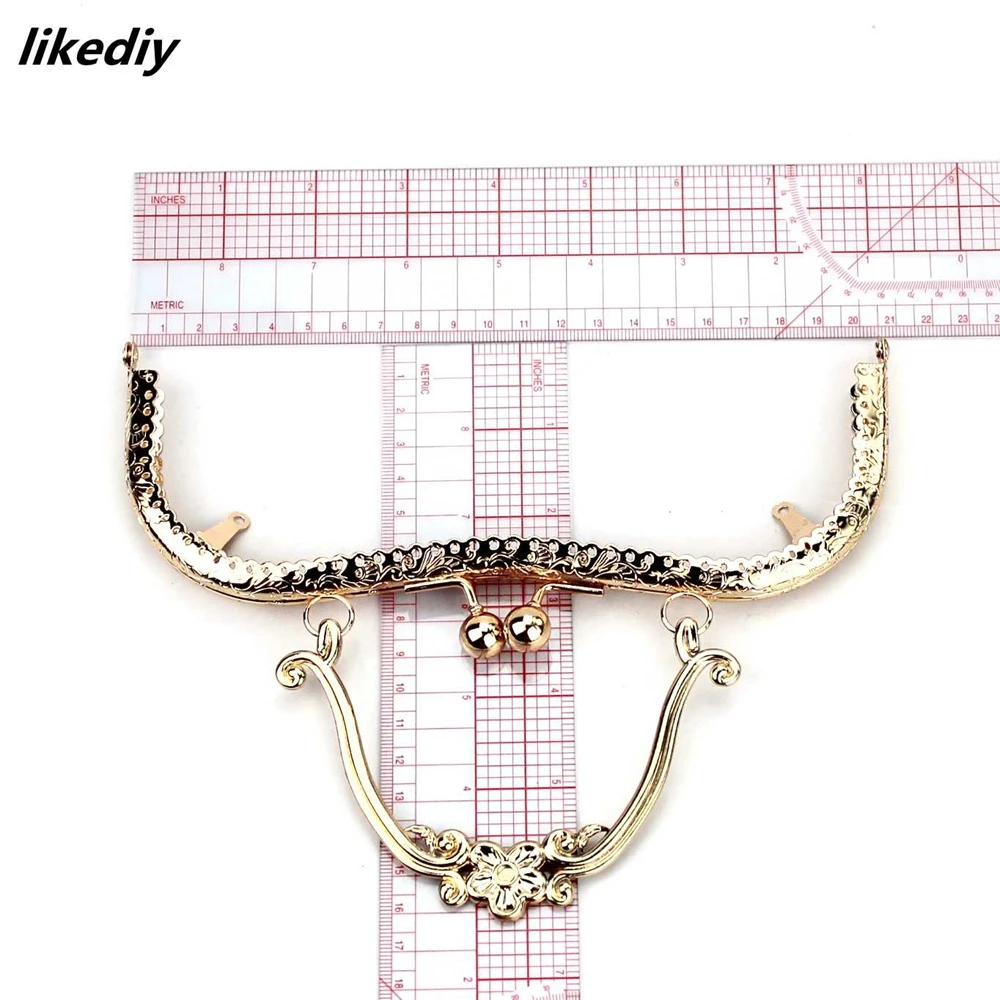 1 Piece 20.5 CM Plum Blossom Flower Pattern Vintage Metal Purse Frame Kiss Clasp Handle Bag Accessories