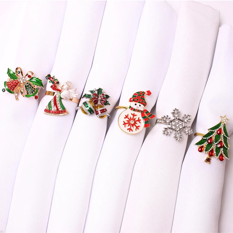 Christmas Napkin Ring Holders Metal Xmas Wreath Bell Elk Santa Napkin Holders Ring Wedding Banquet Hotel Dinner Table Decor