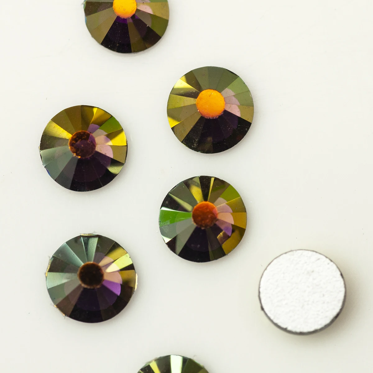 5A SS16 SS20 SS30 Amethyst AB Strasssteine mit flacher Rückseite, nicht heißklebend, Glitzer-Nagelsteine für DIY 3D-Nagelkunst und Kleidungsdekorationen – Detail 1