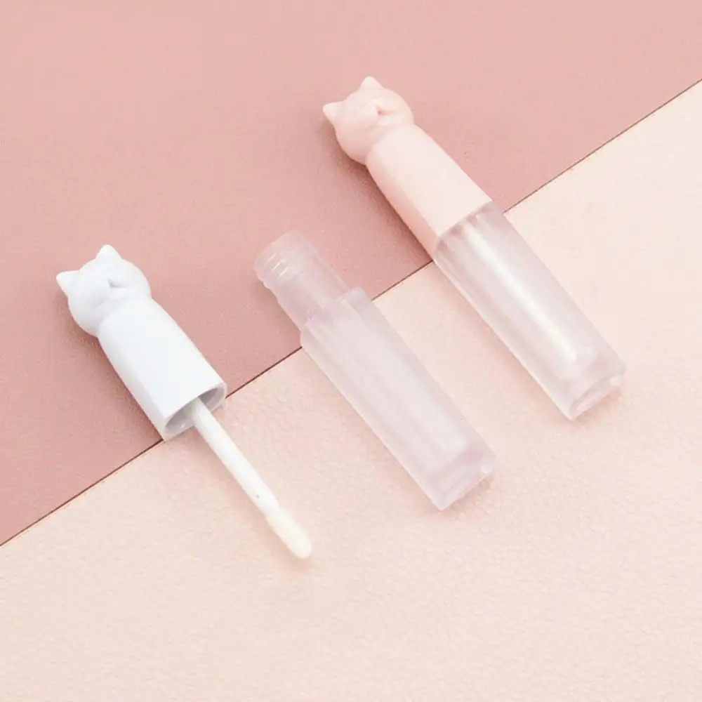 3ml Mini Kitty Cute Cosmetic Lip gloss Tube Lip Glaze Container Adorable Cat Eyelash Brush Split Bottle Concealer Lipstick Tube