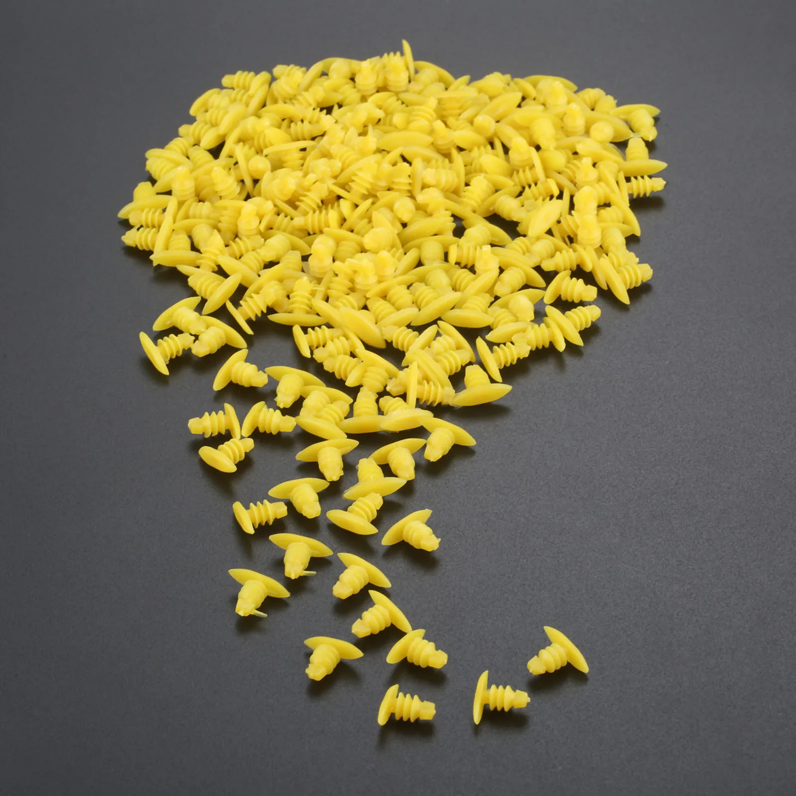 Yetaha 200pcs Universal Auto Fastener Replace Screws Weatherstrip Retainer Plastic Rivets Seal Clip for Honda Toyota For All Car