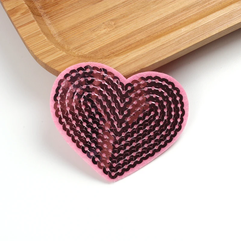 10pcs Small Sequined Heart Patches Glitter heart Stickers DIY Sweaters Jeans Coats Dress Shirts Badge Sewing Fabric Appliques