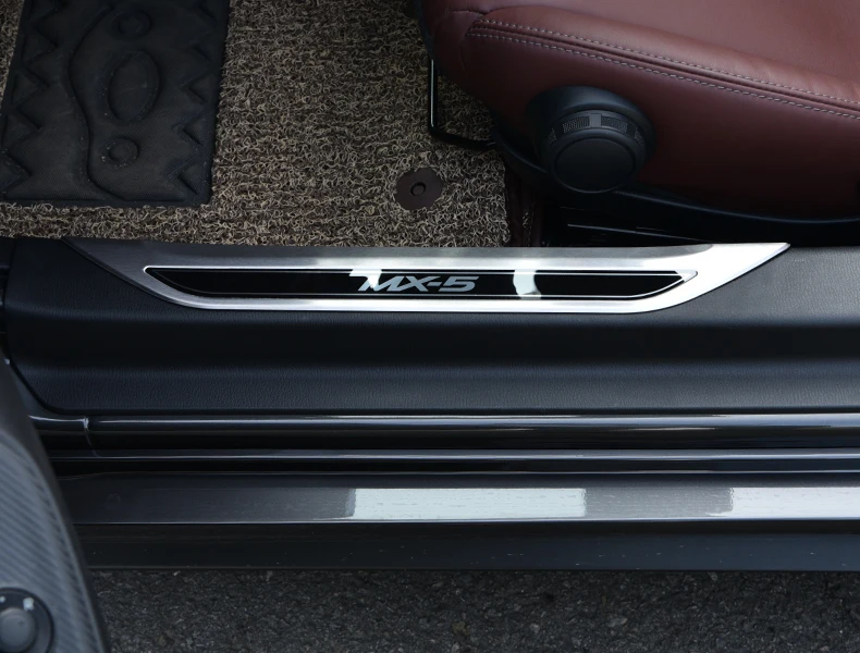Edelstahl-Türschwellenschutz, Pedal-Abschleifplattenabdeckung, Zierleisten, Zubehör, Auto-Schwellenabdeckung für Mazda MX-5 RF ND MX5 – Detail 10