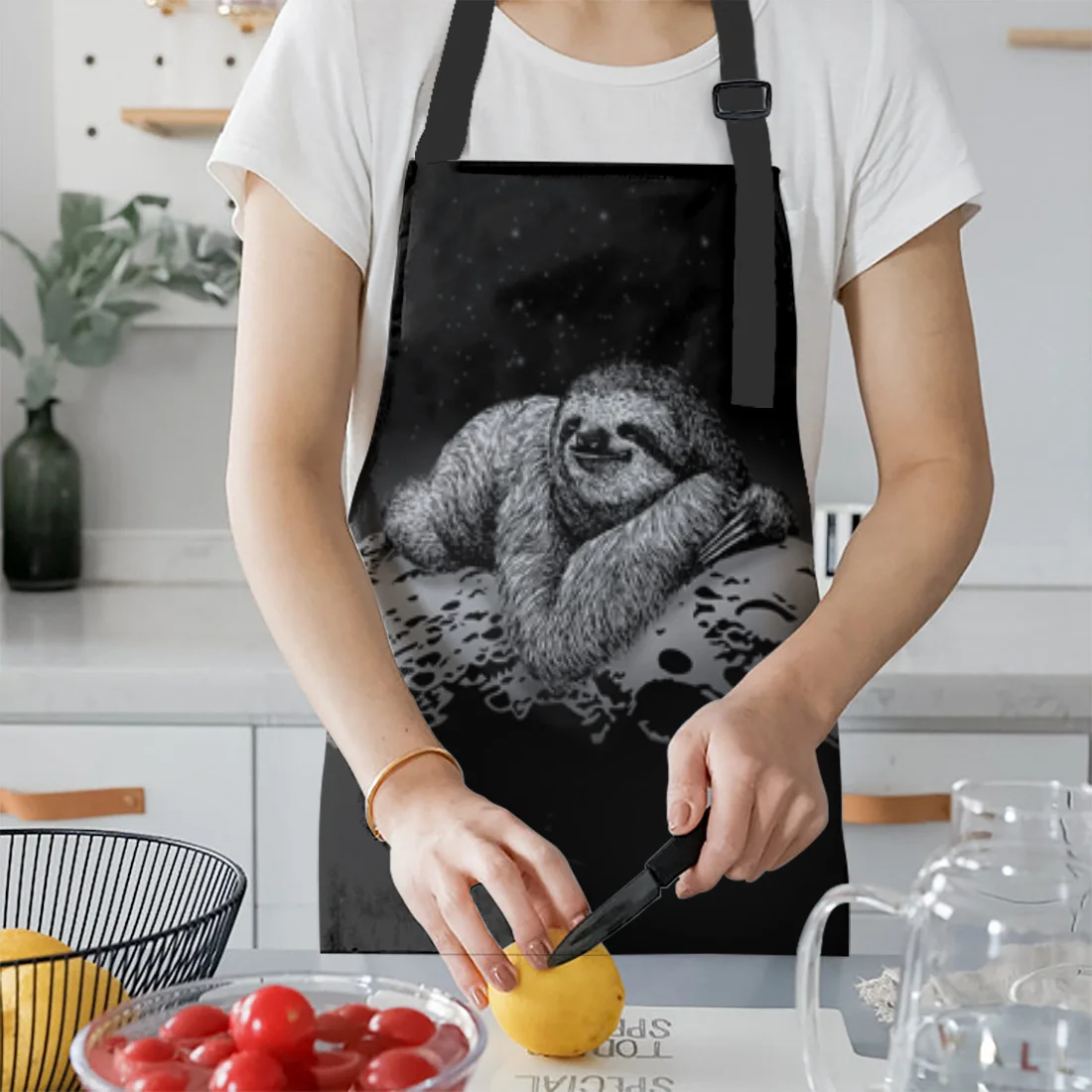 Sloth Moon Lazy Apron Kitchen Bar Restaurant Waiter Sleeveless Housework Woman Kids Apron Cuff Oven Mitt