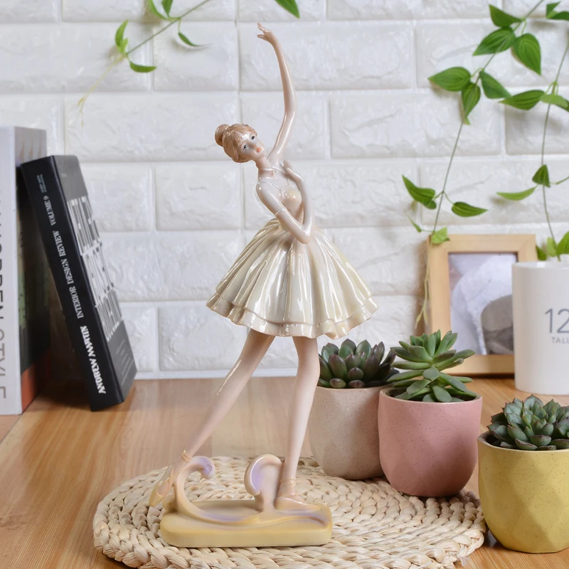 

Simple Modern Resin Ballet Dancing Girl Statue Ornaments Home Livingroom Figurines Craft Office Desktop Decoration Birthday Gift