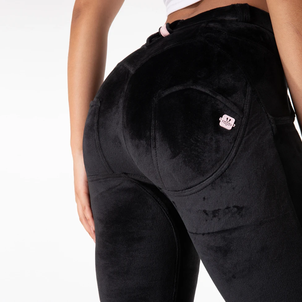 Melody Push Up Celana Hitam Wanita Legging Chenille Hangat Kurus untuk Musim Dingin Butt Lift Celana Flanel Wanita