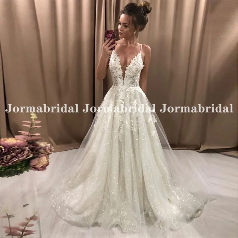 Gaun Pengantin Boho Mengkilap Gaun Pengantin Tulle Glitter Renda Kerlip Kerah V Tali Spaghetti dengan Applique Backless Vestidos Venesia