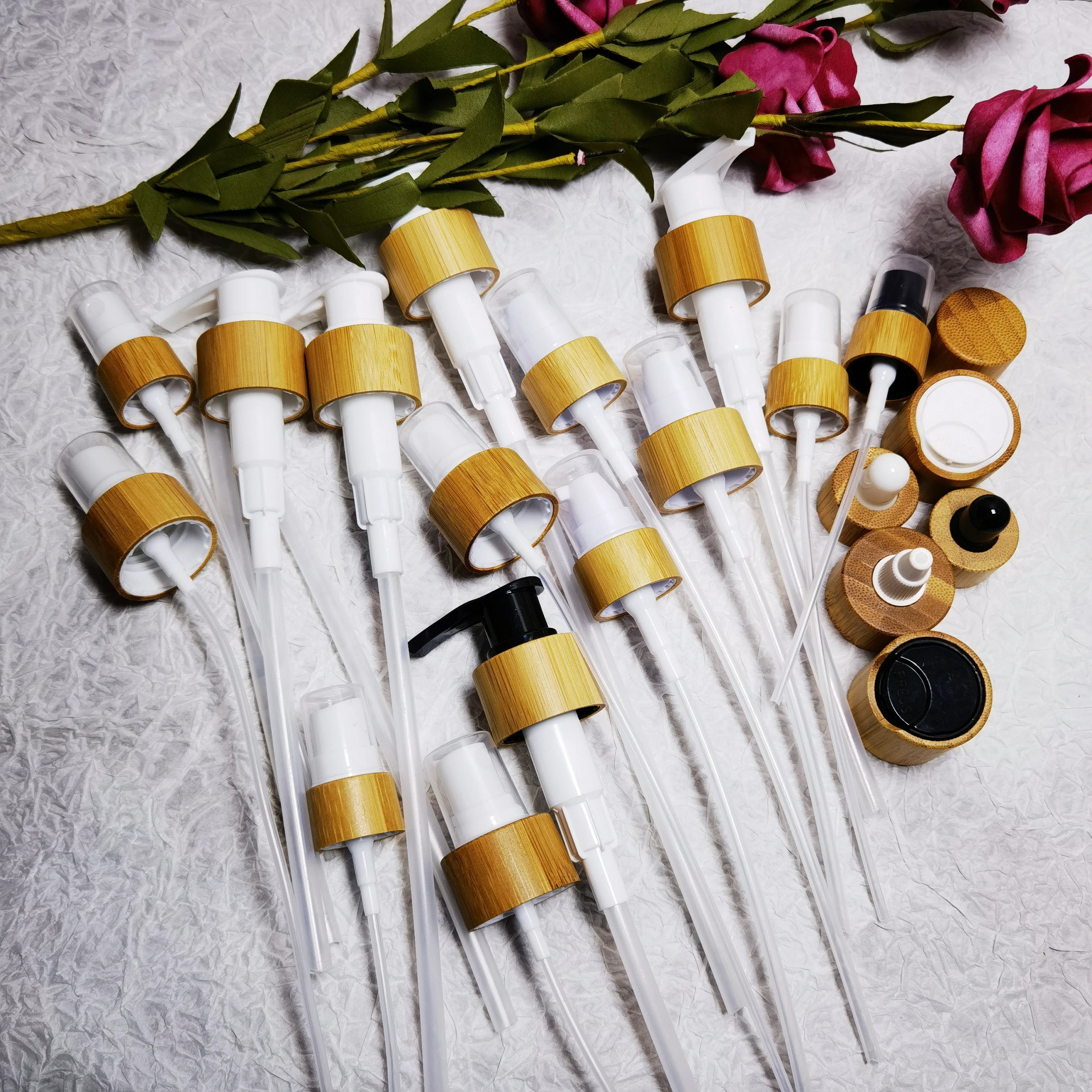 

Wholesale 100 PCS/LOT Glass Dropper Bottle Natural Bamboo Cap For Essence Massage Face Oil Aromatherapy Liquid Container Lid 24