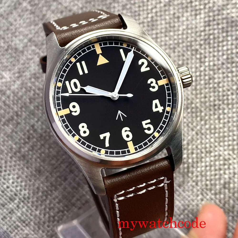 39mm Tandorio NH35A Brushed Diving Automatic Men Watch Green luminous Dial And Hands Sapphire Glass 200m Waterproof Leather Band