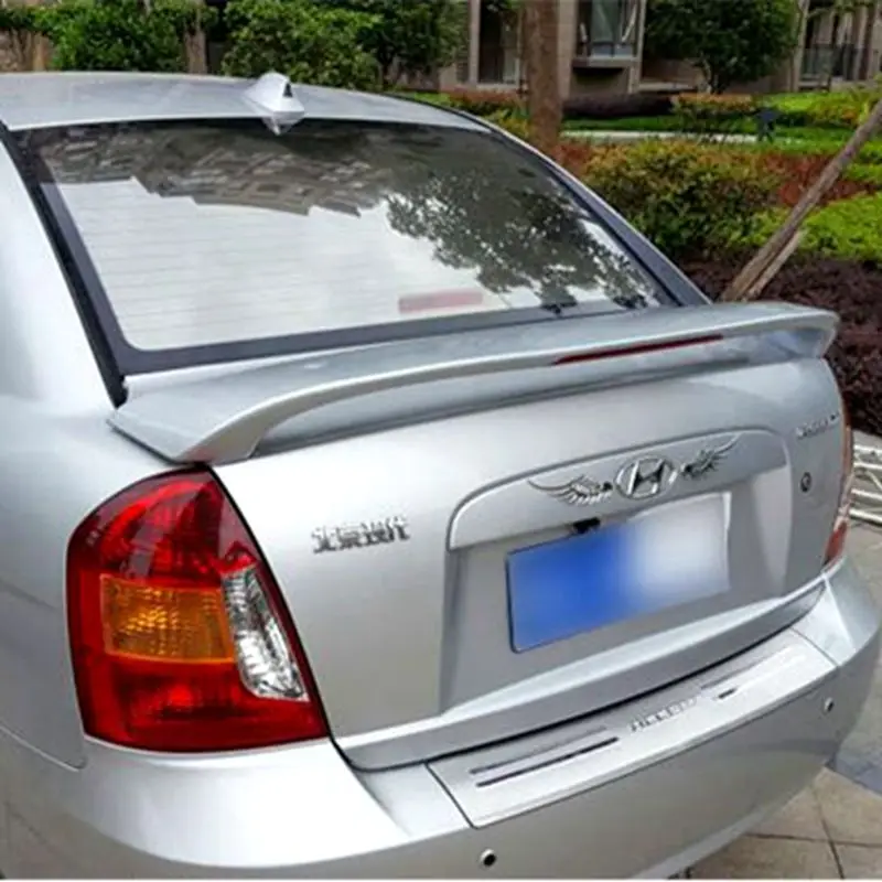 For Hyundai  Accent Spoiler ABS Material Car Rear Wing Primer Color Rear Spoiler  2008-2013 Rear Wing Spoiler With Led Light