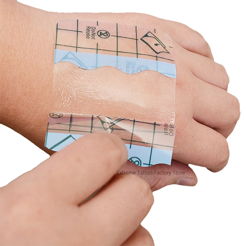 Tatuaggio impermeabile pellicola post-cura pellicola protettiva per la cura della pelle tatuaggio bendaggi adesivi traspiranti strumento di riparazione del tatuaggio multi-dimensione