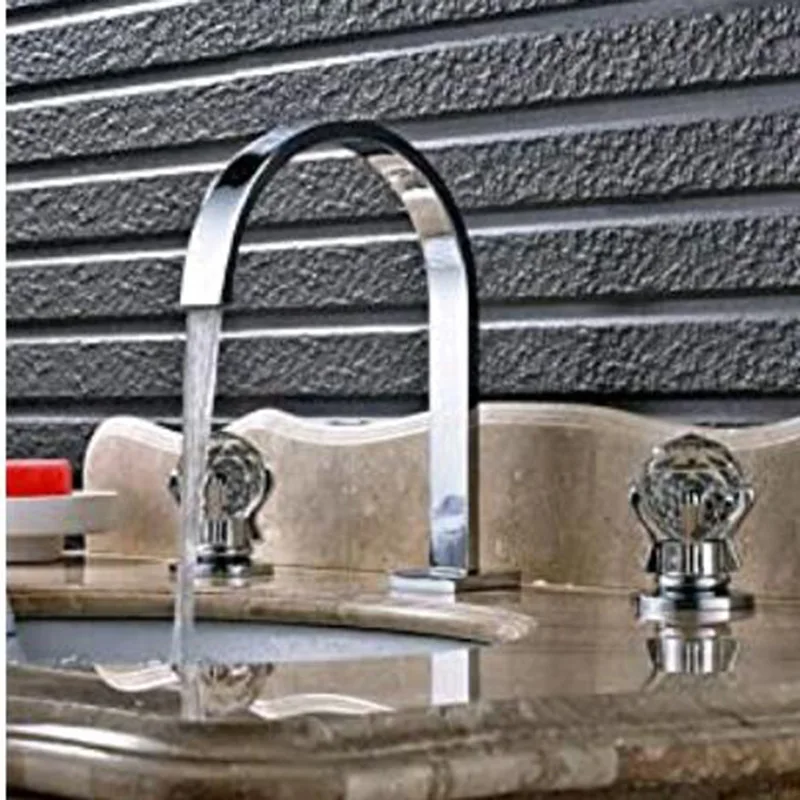 Matte Black Brass Basin Faucets Deck Mounted Bathtub Faucet Waterfall Faucet 3 Hole Double Handle Hot Cold Water Mixer Taps