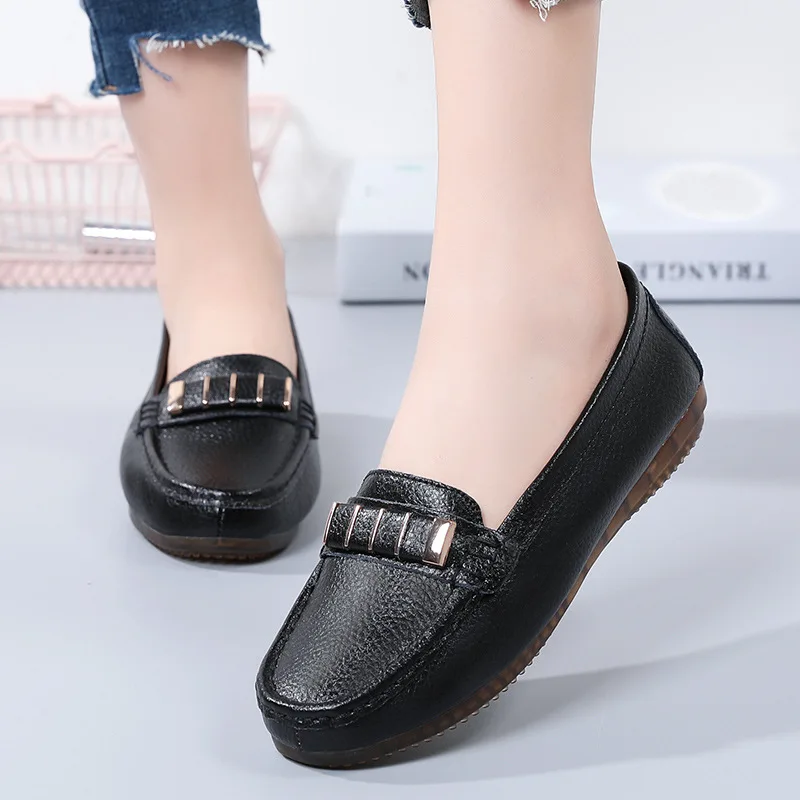 Women\'s shoes Peas shoes women spring new all-match single shoes Korean casual flat leather middle-aged mother shoes