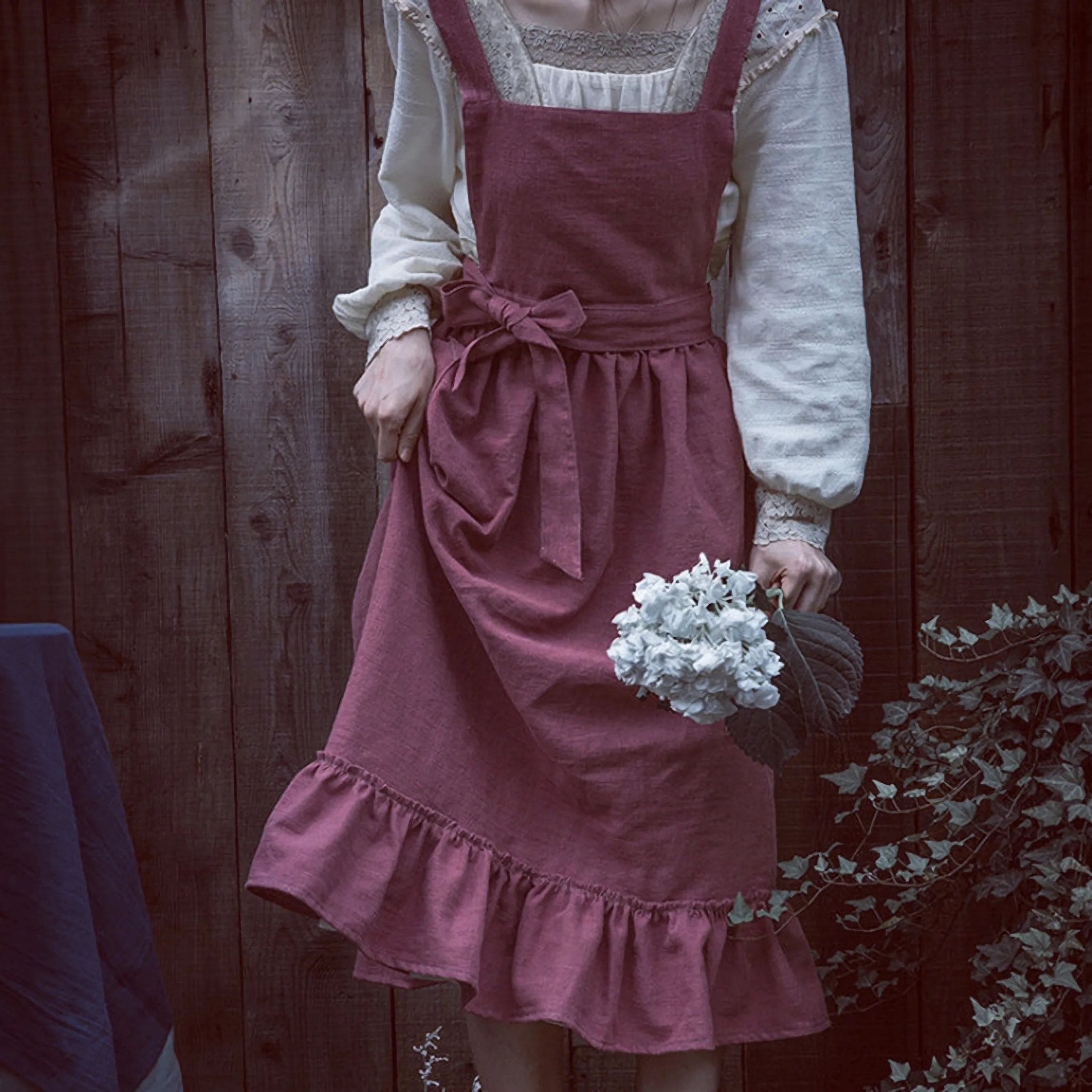 New florist Literary artist Retro Medieval Cotton Linen Aprons For Woman Dress Flower Shop Smock Hairdresser Garden Overal
