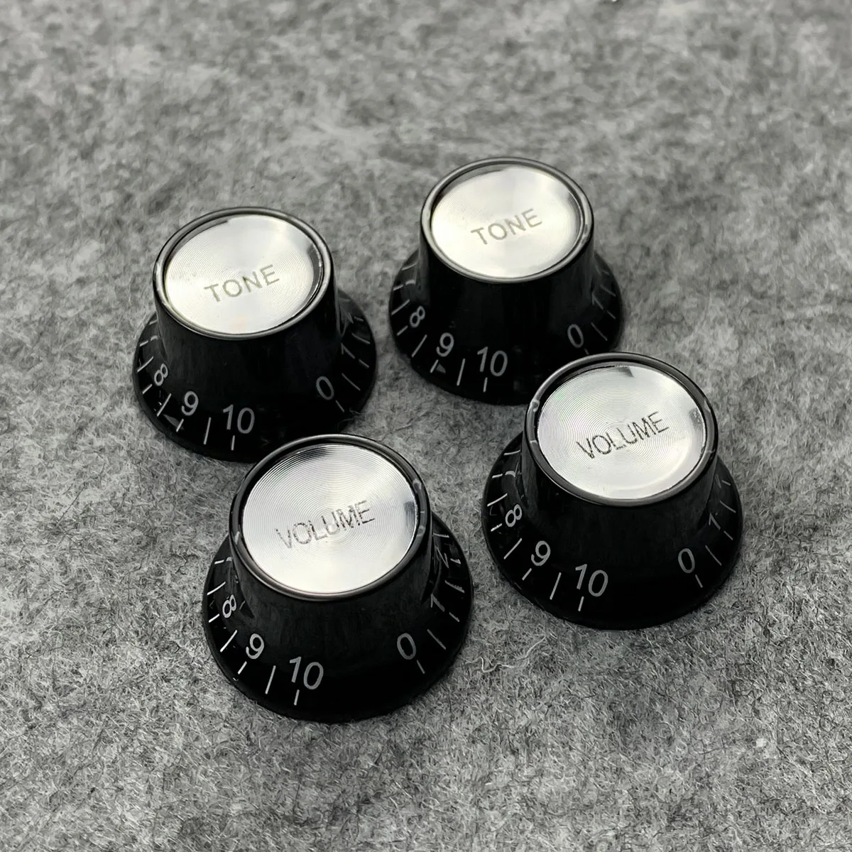 FLEOR 4pcs Vintage LP Guitar Knobs 2T2V Tone Volume Knobs Black with Aluminum Top For Guitar Parts