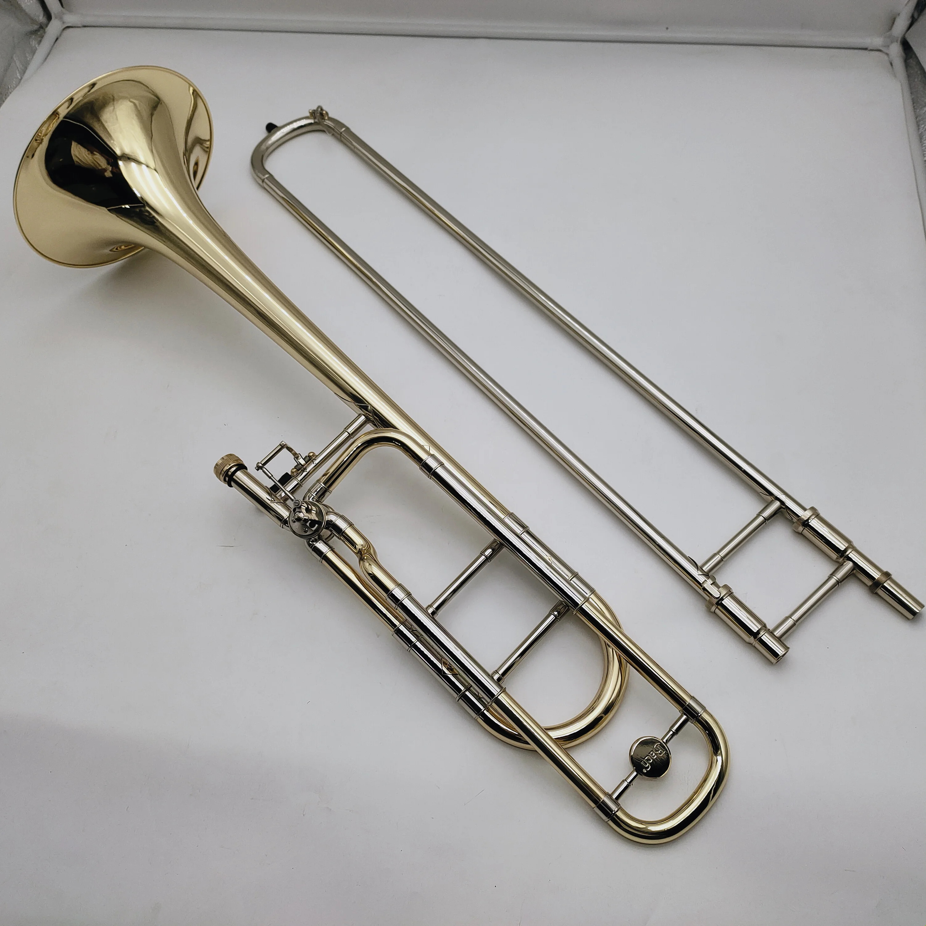 New Arrival Trombone Bach Tb 450 B Bb/F Tenor Trombone with Case Accessories Free Shipping