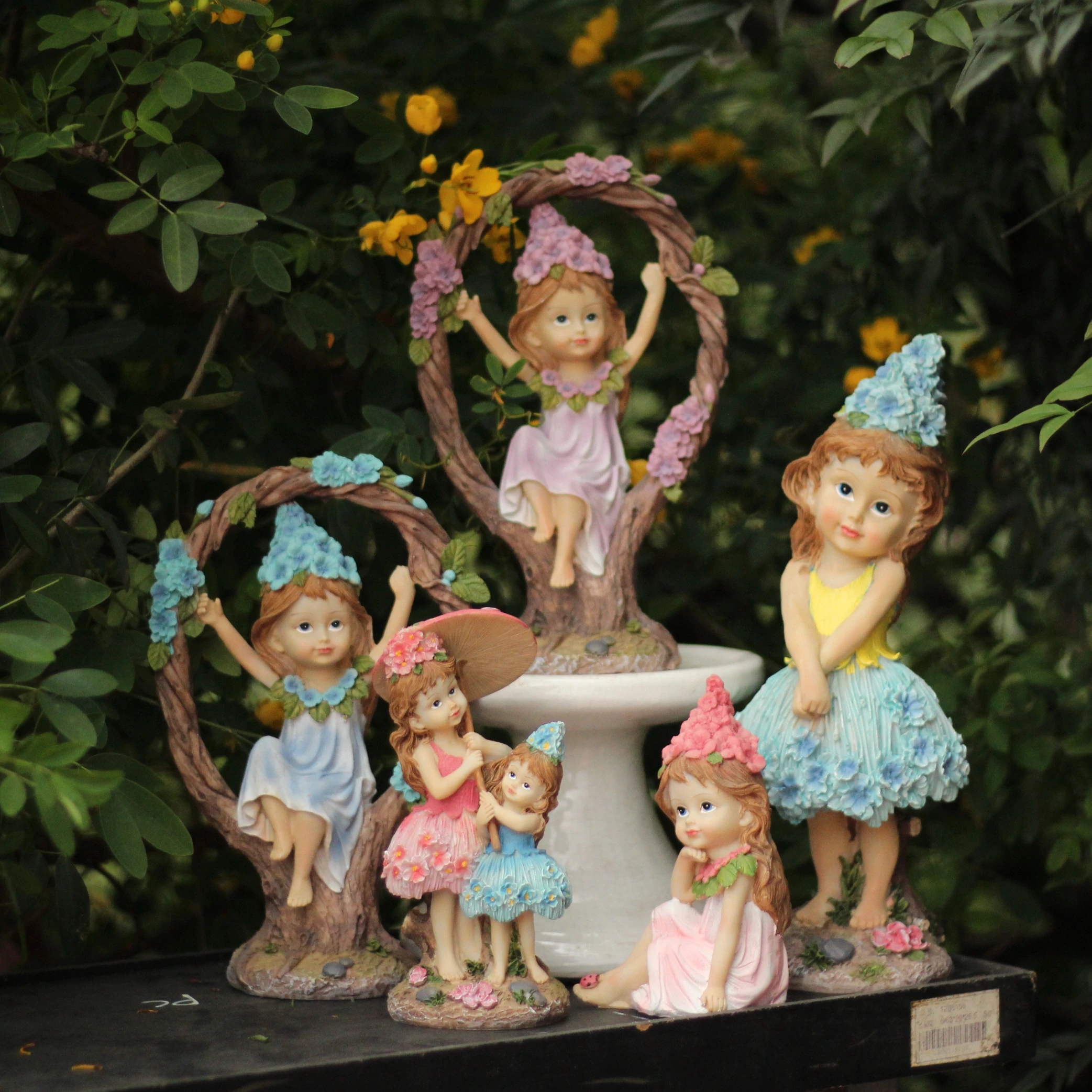 

American Flower Fairy Resin Ornaments Outdoor Garden Landscape Sculpture Crafts Layout Terrace Balcony Accessories Decoration