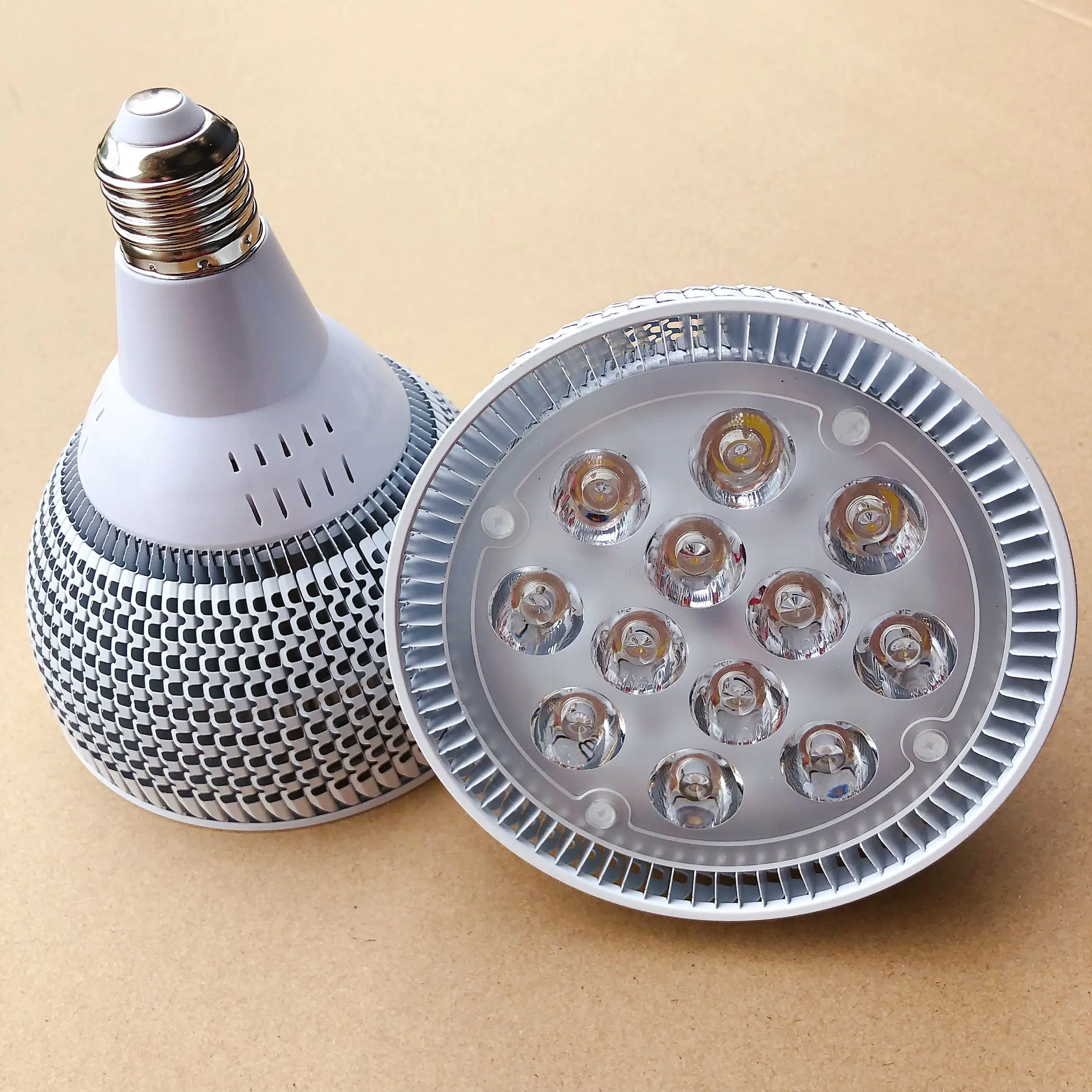 Dimmable High Power E27 E26 24W PAR38 LED Spot Light 12x2W Spotlight Bulb Lamps Indoor Lighting AC110V 220V