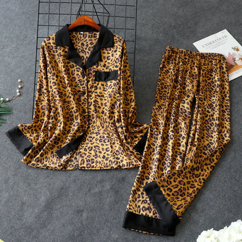 Leopard Pyjamas Women Stripe Satin Pajamas Sets 2019 New Spring Long Sleeve 2 Pcs Suit Casual Silk Home Clothing Sleepwear