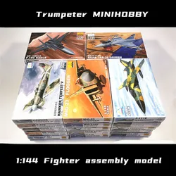 TRUMPETER-Militar Fighter Assembly Modelo, Bombardeio Avião, Plastic Toy Aircraft, 1: 144