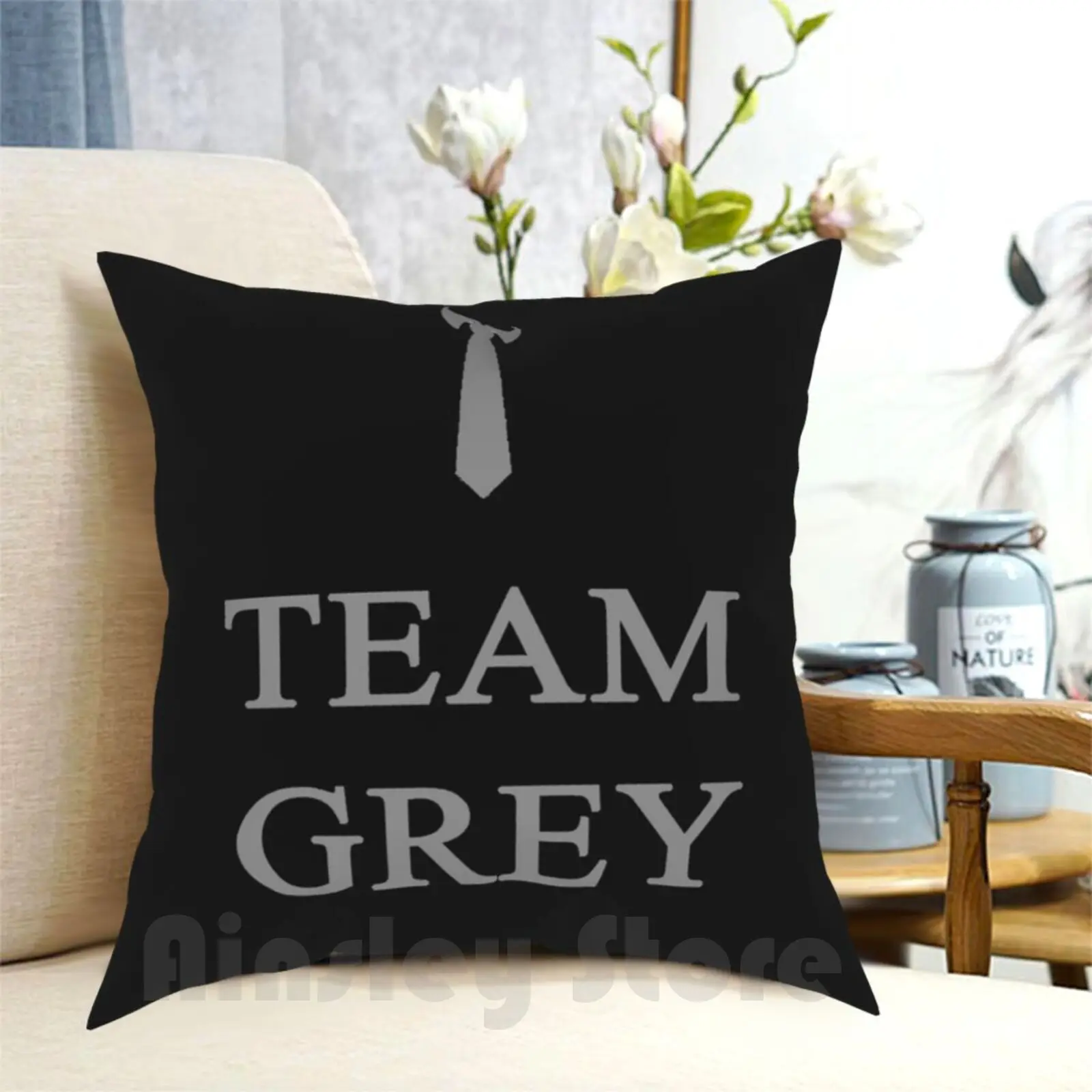 Team Grey Szara poszewka na poduszkę z nadrukiem Home Miękka poduszka do rzucania 50 odcieni Fifty Shades Fifty Shades Of Grey 50 odcieni szarych