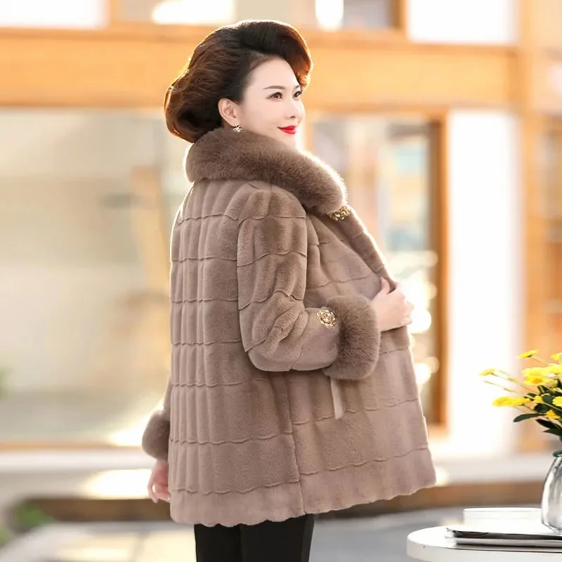 High-End Mother's Jacket Winter Imitation Mink Velvet Mid-Length Western Woolen Coat 2023 Middle-Aged Women's  Trench Coat M443