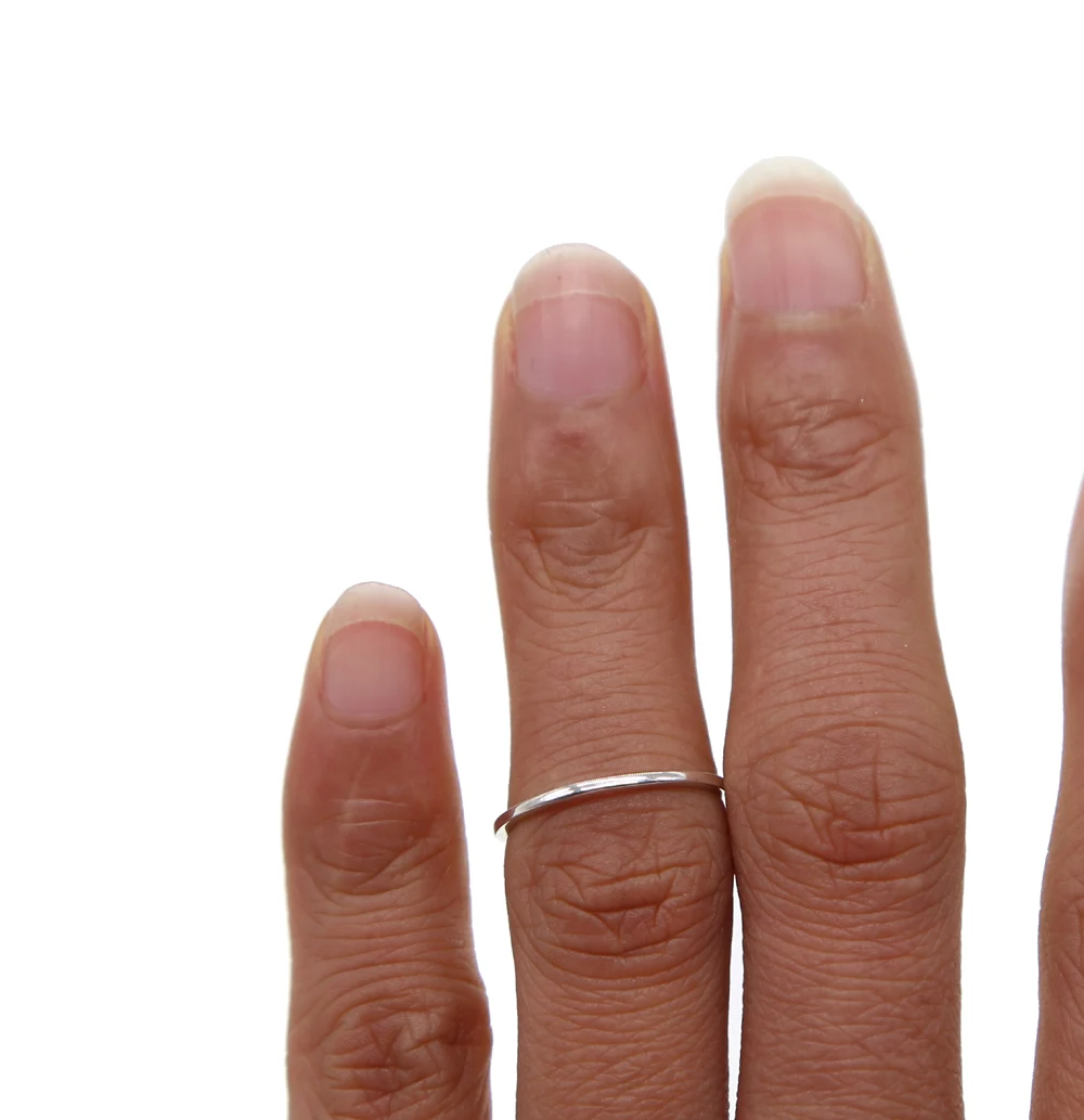 925 sterling silver classic simple thin band wholesale polished shiny size 4.5 midi knuckle silver ring - Image 6