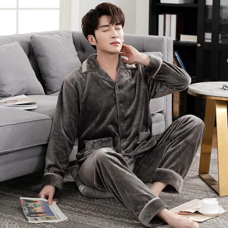 

Winter Thick Warm Men Pajamas Set Long Sleeve Turn-down Collar Cardigan Loose Soft Male Coral Fleece Sleepwear