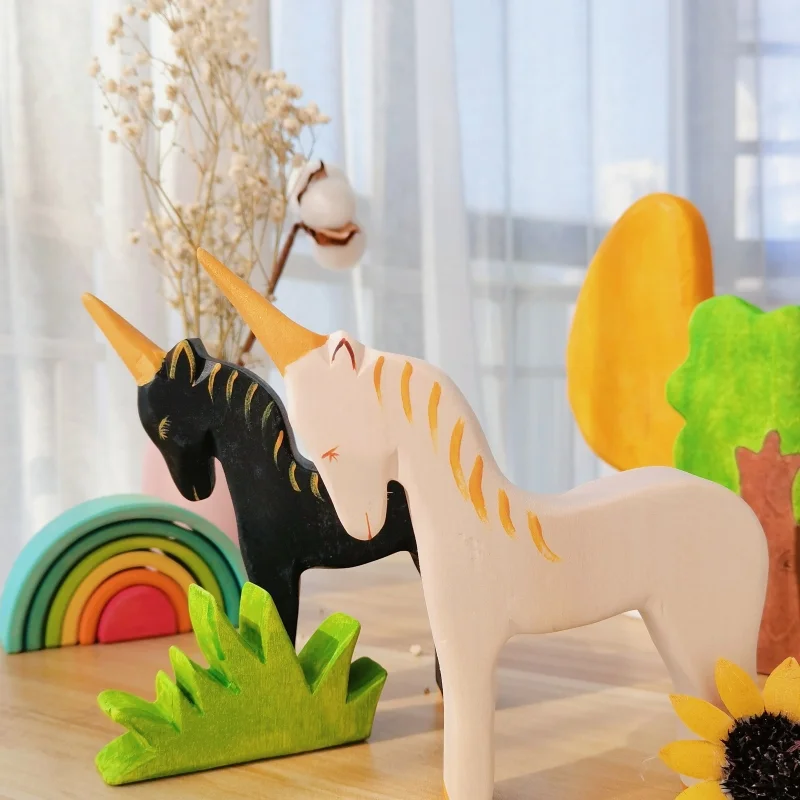 Giocattoli Montessori in legno di unicorno per bambini Handcarft grandi animali fatti a mano figura cognizione giocattoli educativi precoci per bambini