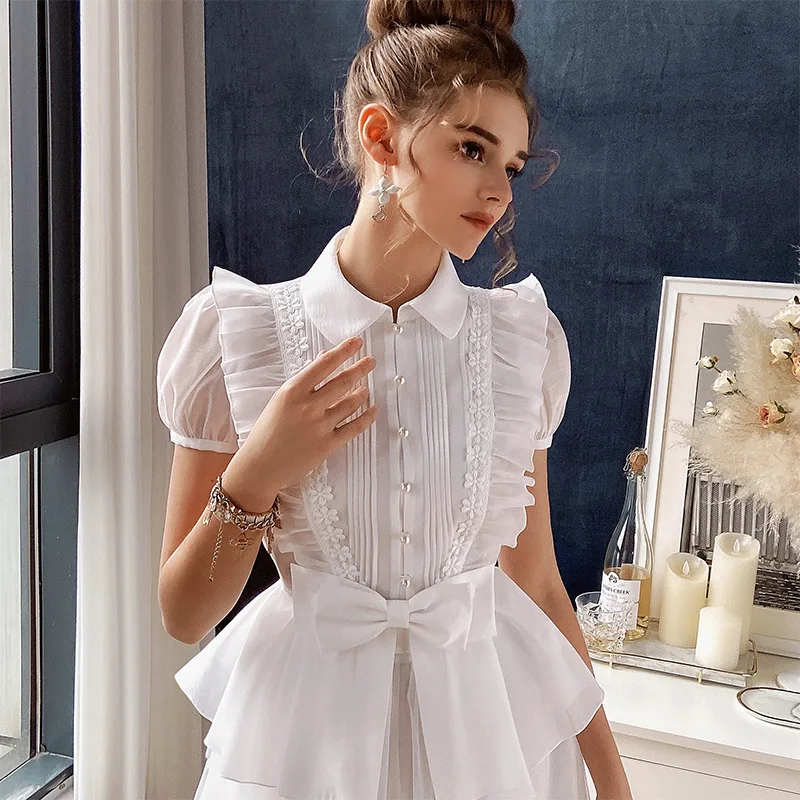 Dabuwawa Elegant Lace Blouse Shirt Women Ruffles Puff Sleeve Bow Blouse Female Summer Tops Office Lady Pearl Button DO1BST002