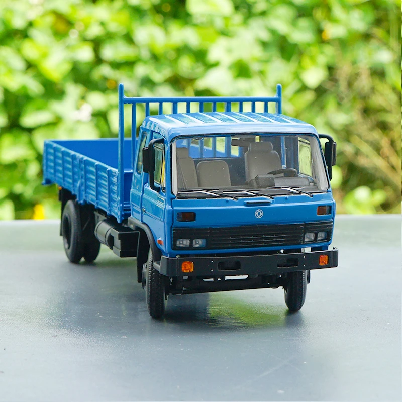 Hot Classic 1:43 Dongfeng EQ153 Military Truck Alloy Model,Simulation Die Cast Collection Gifts and Decorations,Free Shipping