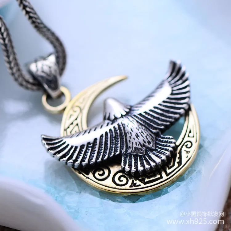 S925 Sterling Silver Jewelry Retro Thai Silver Men and Women Personality Moon Bend Flying Eagle Simple Pendant