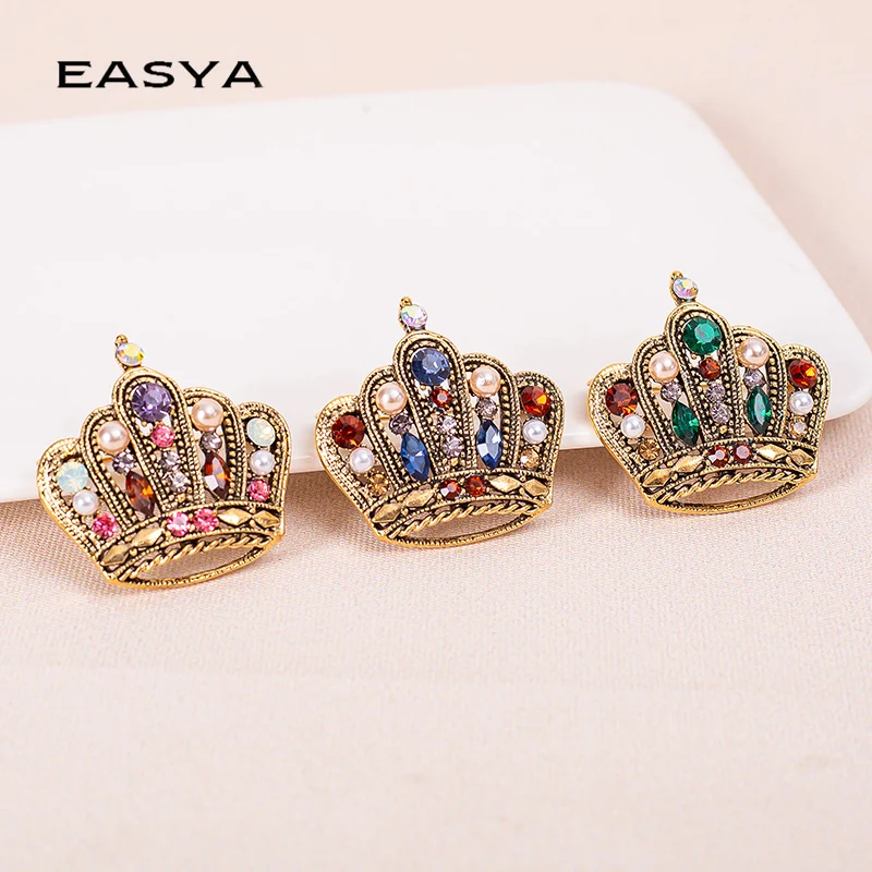 

Crown Brooch Fashion New Enamel Rhinestone Brooches For Woman Sparkling Corsage Suit Shirt Silk Scarf Collar Spike Design Pins