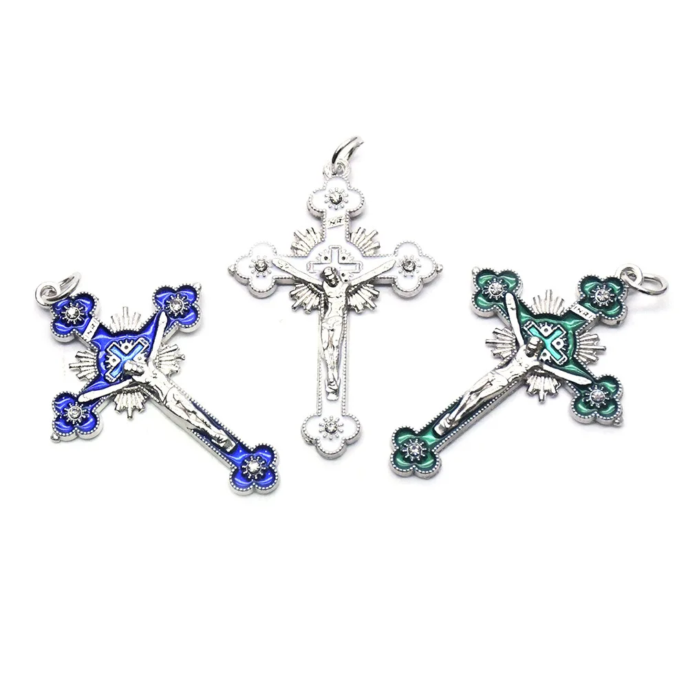 QIGO 5*7.5CM Metal Enamel Christ Jesus Cross Pendant Green Blue White Religious Jewelry Accessories 2PCS/LOT